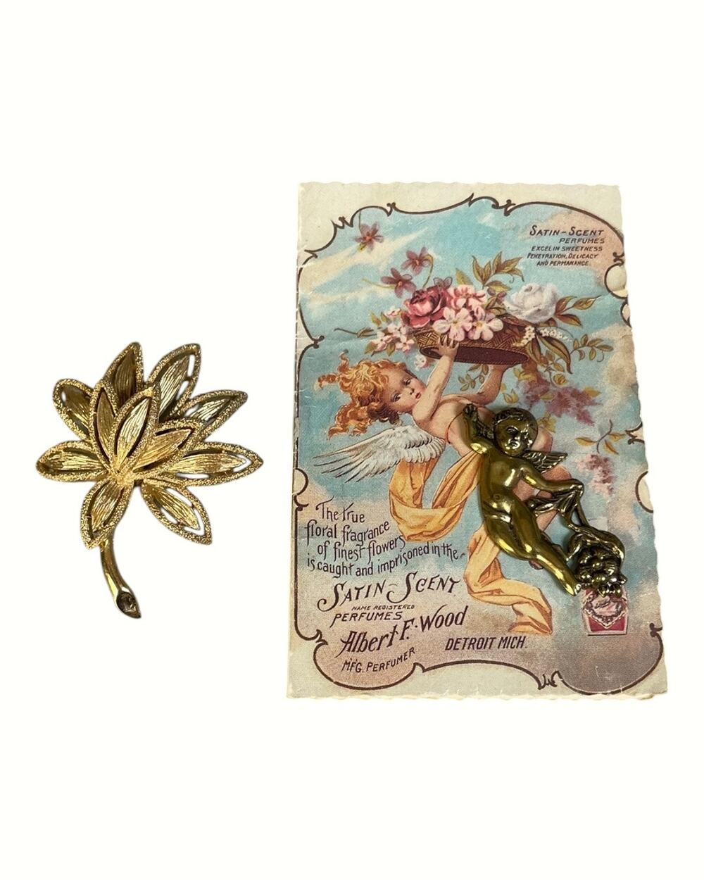 Unbranded Quantity 2 Gold Tone Brooches: Lotus Flower & Cherub